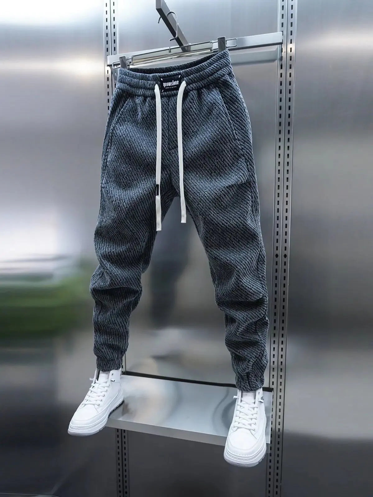 Elhart London Tapered Jogger